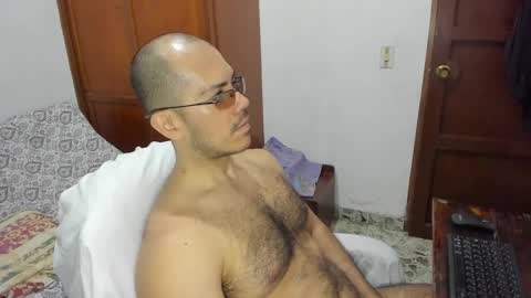 Snapshot of saintedy01 chatting on December 2, 2024, 12:18 pm saintedy01 online show from December 2, 2024, 12:18 pm