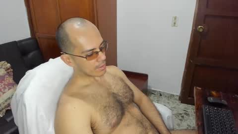 Snapshot of saintedy01 chatting on December 17, 2024, 7:37 pm saintedy01 online show from December 17, 2024, 7:37 pm