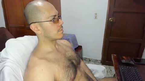 Snapshot of saintedy01 chatting on February 26, 2025, 1:08 pm saintedy01 online show from February 26, 2025, 1:08 pm