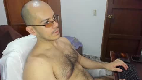 Snapshot of saintedy01 chatting on March 7, 2025, 1:07 pm saintedy01 online show from March 7, 2025, 1:07 pm