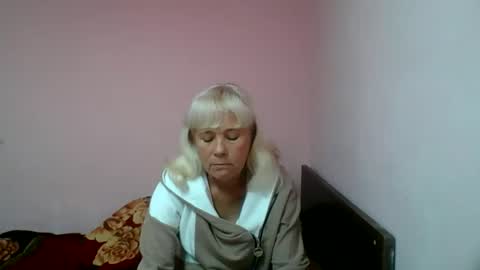 Snapshot of sakura_blonde chatting on September 24, 2025, 7:44 am sakura_blonde online show from September 24, 2025, 7:44 am