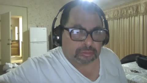 Snapshot of salart500 chatting on February 16, 2025, 6:32 am Chingon caliente online show from February 16, 2025, 6:32 am