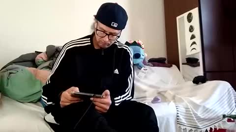 Snapshot of salis1981 chatting on February 10, 2025, 6:24 pm salis1981 online show from February 10, 2025, 6:24 pm