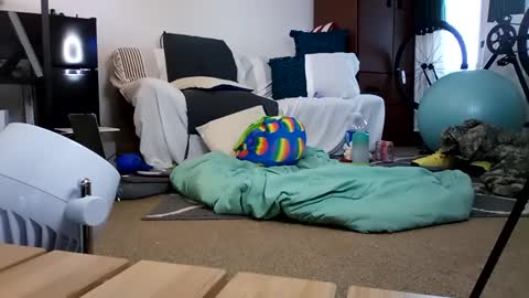 Snapshot of salis1981 chatting on February 19, 2025, 12:35 am salis1981 online show from February 19, 2025, 12:35 am