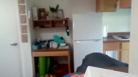 Snapshot of salis1981 chatting on September 27, 2025, 6:02 pm salis1981 online show from September 27, 2025, 6:02 pm