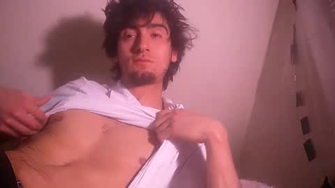 salmonman1305 online show from February 8, 2025, 8:52 am