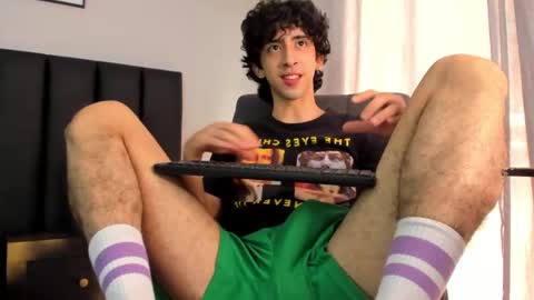 Snapshot of salvatore_monterey chatting on February 27, 2025, 2:43 pm salvatore online show from February 27, 2025, 2:43 pm