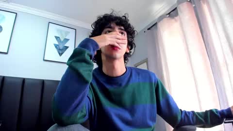 Snapshot of salvatore_monterey chatting on March 5, 2025, 2:12 pm salvatore online show from March 5, 2025, 2:12 pm