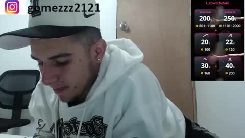 Snapshot of sam2121_ chatting on November 12, 2025, 5:41 am Sam online show from November 12, 2025, 5:41 am