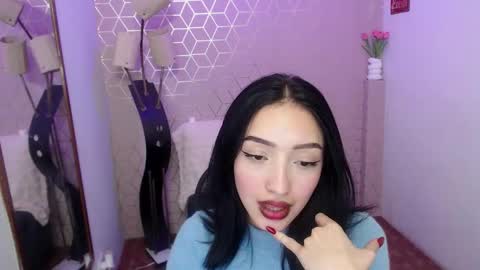 Snapshot of samantha_riot chatting on November 7, 2025, 1:05 am Samantha online show from November 7, 2025, 1:05 am