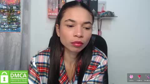 Snapshot of samanthaa_queen chatting on January 3, 2025, 9:47 am sam online show from January 3, 2025, 9:47 am