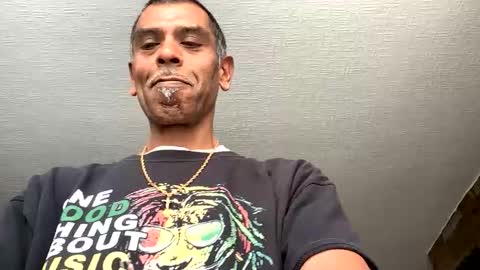 Snapshot of samegee chatting on October 8, 2025, 3:31 pm samegee online show from October 8, 2025, 3:31 pm