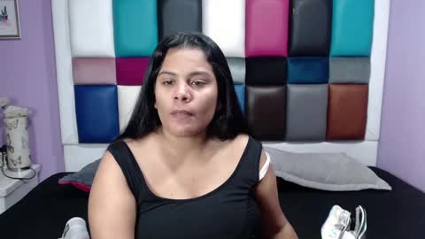 Snapshot of samevanshot chatting on December 22, 2024, 3:11 am samevanshot online show from December 22, 2024, 3:11 am