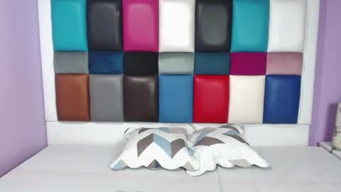 Snapshot of samevanshot chatting on February 23, 2025, 3:02 am samevanshot online show from February 23, 2025, 3:02 am