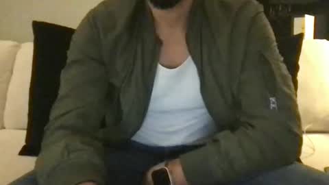 Snapshot of samwise2418 chatting on October 20, 2025, 4:46 am Sam W dick strip tease online show from October 20, 2025, 4:46 am