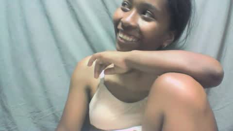Snapshot of sandy735579 chatting on October 12, 2025, 6:29 pm sandy735579 online show from October 12, 2025, 6:29 pm