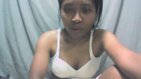 Snapshot of sandy735579 chatting on October 13, 2025, 8:42 pm sandy735579 online show from October 13, 2025, 8:42 pm