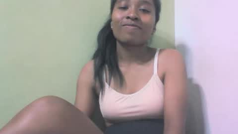 Snapshot of sandy735579 chatting on October 19, 2025, 5:35 pm sandy735579 online show from October 19, 2025, 5:35 pm