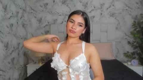 Snapshot of sara_fernandezz chatting on March 8, 2025, 3:50 am sara online show from March 8, 2025, 3:50 am