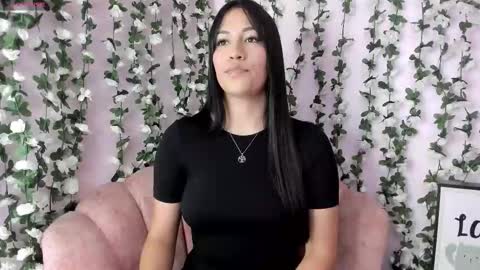 Sara  online show from October 23, 2025, 10:08 pm