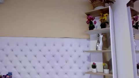 Snapshot of sara_salgado chatting on September 12, 2025, 11:10 am sara_salgado online show from September 12, 2025, 11:10 am