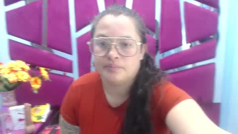 Snapshot of sara_thonson_ chatting on February 5, 2025, 2:51 am sara_thonson_ online show from February 5, 2025, 2:51 am