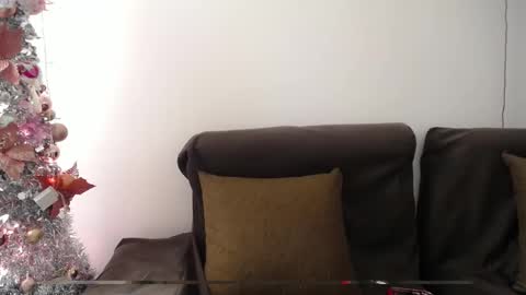 Snapshot of sara_winehouse1 chatting on December 23, 2024, 12:30 pm 1 online show from December 23, 2024, 12:30 pm