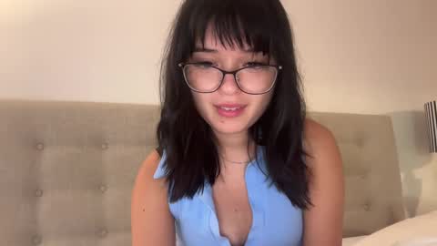Snapshot of sarah_heart_aus chatting on February 27, 2025, 4:41 am Sarah Heart Aus online show from February 27, 2025, 4:41 am