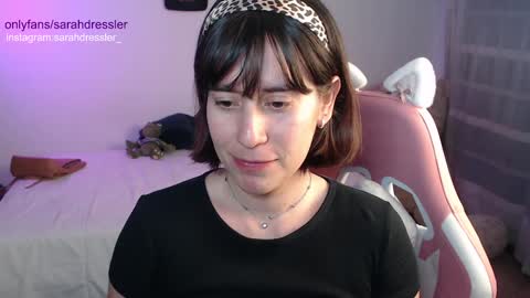 sarahdressler online show from December 24, 2024, 3:49 am