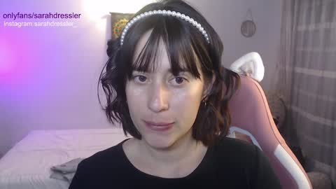sarahdressler online show from February 8, 2025, 1:43 am