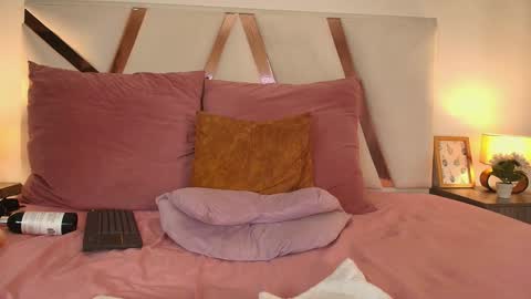 Sarah Evans online show from December 25, 2024, 10:37 pm