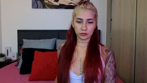 Snapshot of saratukkerr chatting on February 11, 2025, 6:30 am saratukkerr online show from February 11, 2025, 6:30 am