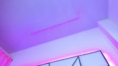 Snapshot of sarayroyse chatting on January 15, 2025, 7:44 pm Saray online show from January 15, 2025, 7:44 pm