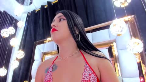 Snapshot of sarayroyse chatting on October 30, 2025, 7:47 pm Saray online show from October 30, 2025, 7:47 pm