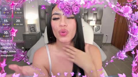 Snapshot of sarita_evanss chatting on December 7, 2024, 5:15 am  Saritaaa  online show from December 7, 2024, 5:15 am