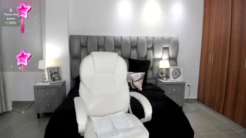 Snapshot of sarita_evanss chatting on December 20, 2024, 3:25 am  Saritaaa  online show from December 20, 2024, 3:25 am