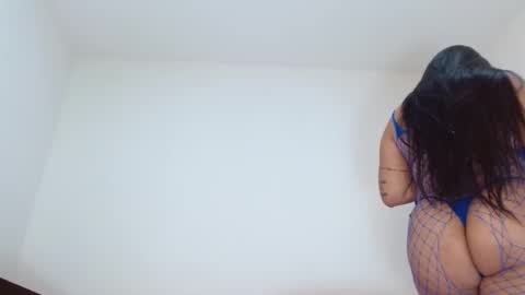 Sasha Creamy online show from February 12, 2025, 9:54 pm