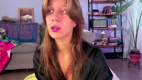 Snapshot of sasha_moormeoow chatting on September 11, 2025, 6:35 am Alexandra Sasha in short online show from September 11, 2025, 6:35 am