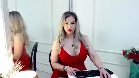 Snapshot of sashavaughn chatting on March 7, 2025, 6:13 am Sasha online show from March 7, 2025, 6:13 am