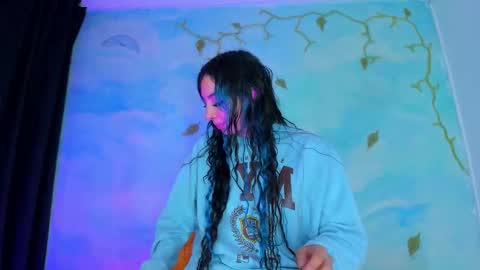 Snapshot of saturno_stone chatting on September 16, 2025, 6:36 am Saturnooo online show from September 16, 2025, 6:36 am