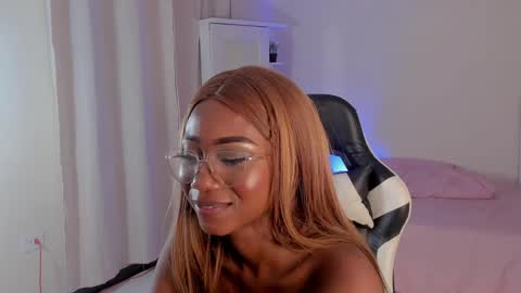 Snapshot of savannahwildee chatting on December 3, 2024, 11:46 pm Savannahwildee online show from December 3, 2024, 11:46 pm