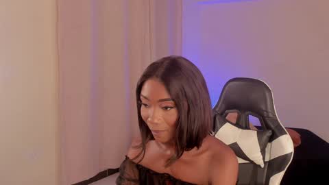 Snapshot of savannahwildee chatting on January 28, 2025, 8:04 pm Savannahwildee online show from January 28, 2025, 8:04 pm