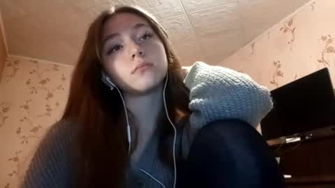 Snapshot of savannasotos chatting on September 12, 2025, 6:52 pm Sophie online show from September 12, 2025, 6:52 pm