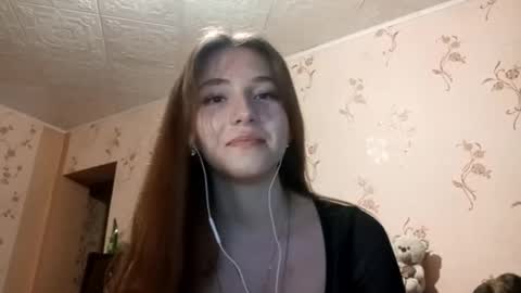 Snapshot of savannasotos chatting on September 24, 2025, 1:14 pm Sophie online show from September 24, 2025, 1:14 pm