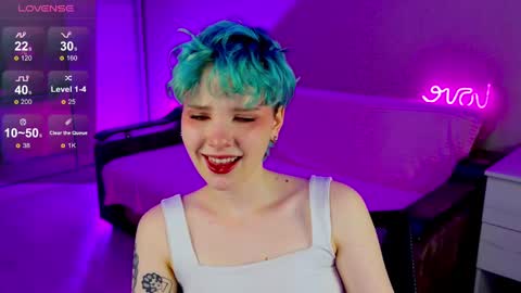 Snapshot of school_love chatting on December 9, 2024, 4:15 pm Rina online show from December 9, 2024, 4:15 pm