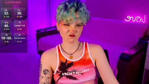 Snapshot of school_love chatting on December 22, 2024, 4:27 pm Rina online show from December 22, 2024, 4:27 pm