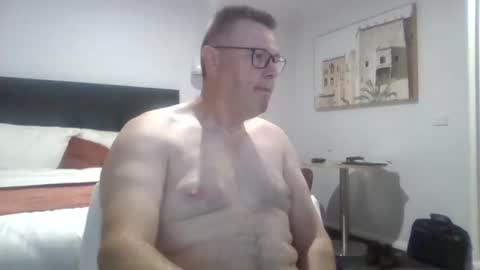 Snapshot of scoobs71 chatting on February 5, 2025, 12:06 pm Scoobs online show from February 5, 2025, 12:06 pm