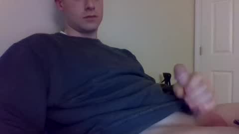 Snapshot of scooter912 chatting on December 11, 2024, 6:20 pm scooter912 online show from December 11, 2024, 6:20 pm