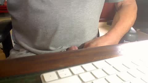 Snapshot of scottalone chatting on January 21, 2025, 7:28 pm Scott online show from January 21, 2025, 7:28 pm