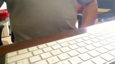 Snapshot of scottalone chatting on February 19, 2025, 3:05 pm Scott online show from February 19, 2025, 3:05 pm